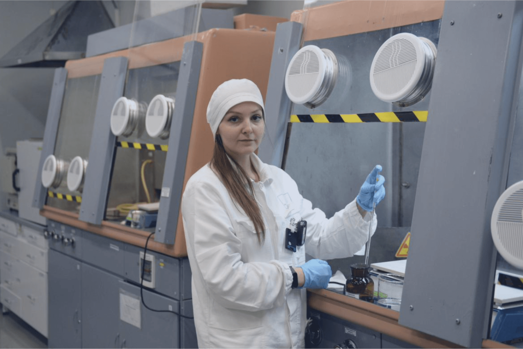 Лаборант химического анализа по контролю натрия Пять уникальных профессий, которые есть только в атомных городах