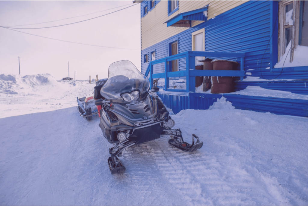 Город, в который приходят оленеводы Прогулка по Певеку: город ромашек, ветров и полярных ночей