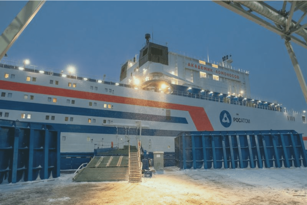 Как выглядит ПАТЭС и какие проблемы она решает На волнах прогресса: как плавучая АЭС помогает северному региону