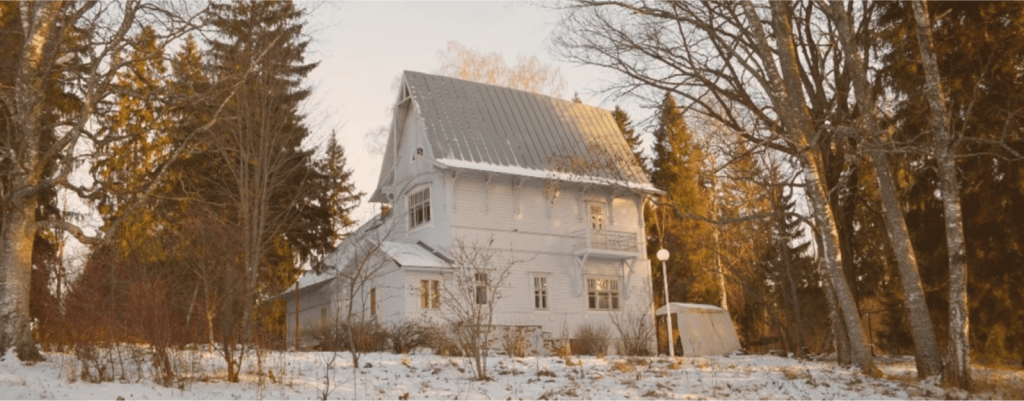 Пейзажи наяву и на холсте. История дачи «Чайка» в Удомле Пейзажи наяву и на холсте. История дачи «Чайка» в Удомле