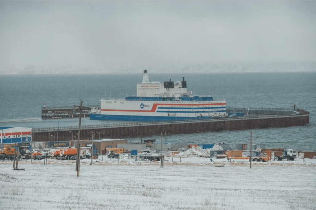 Как выглядит ПАТЭС и какие проблемы она решает На волнах прогресса: как плавучая АЭС помогает северному региону