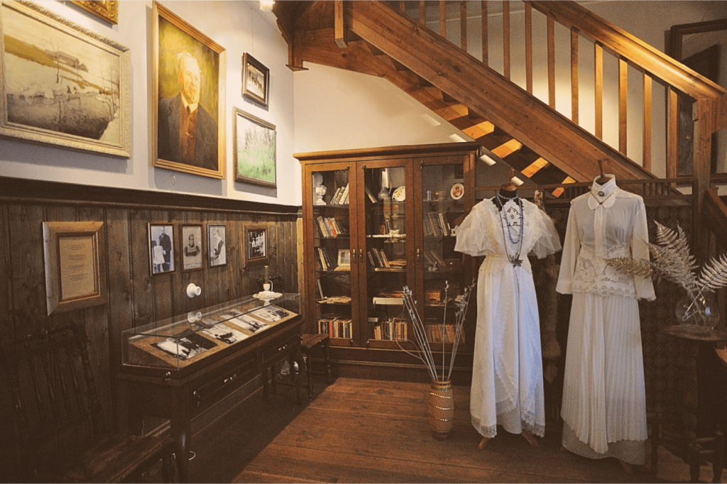 Музей Пейзажи наяву и на холсте. История дачи «Чайка» в Удомле