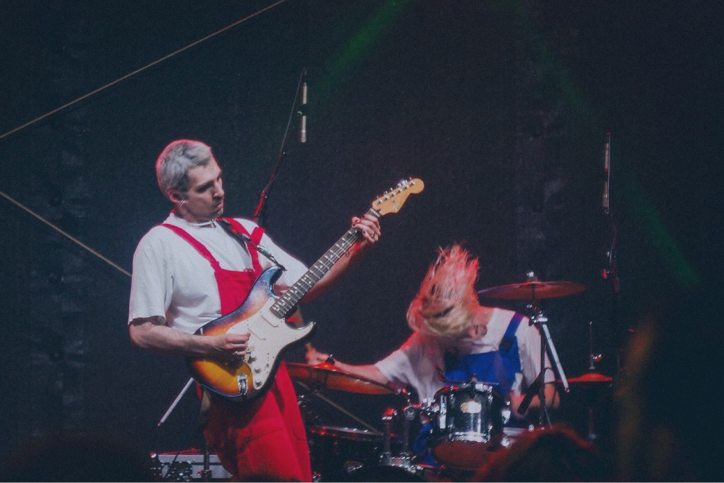 Инди-поп группа «раздор!» Как звучит Заречный: три истории про музыку и город