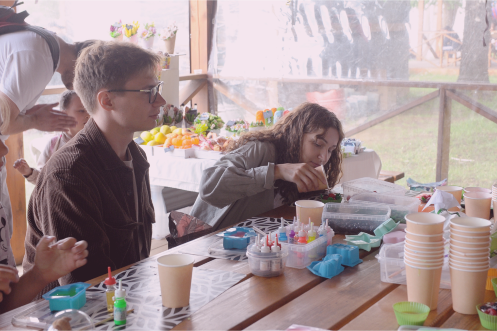 Больше чем только еда Шаньги, чуррос и корюшка: в Заречном прошёл фестиваль уличной еды